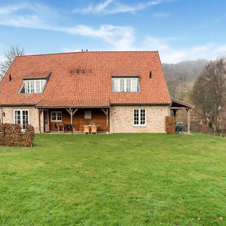 Residentie Heesdael Апартаменты